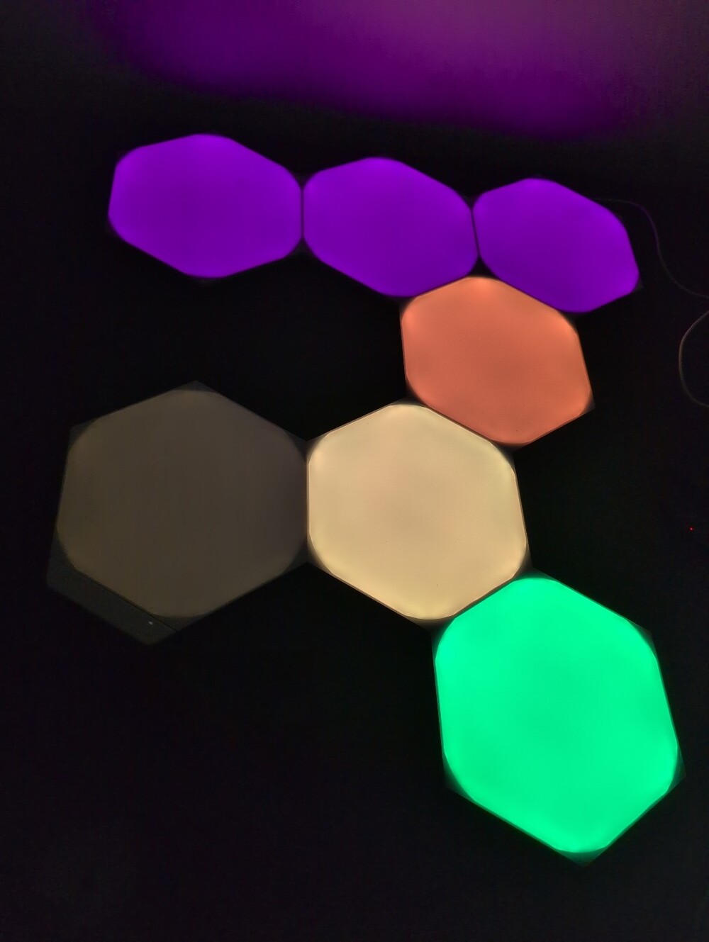 Nanoleaf Shapes 7 Hexagon Starter Set